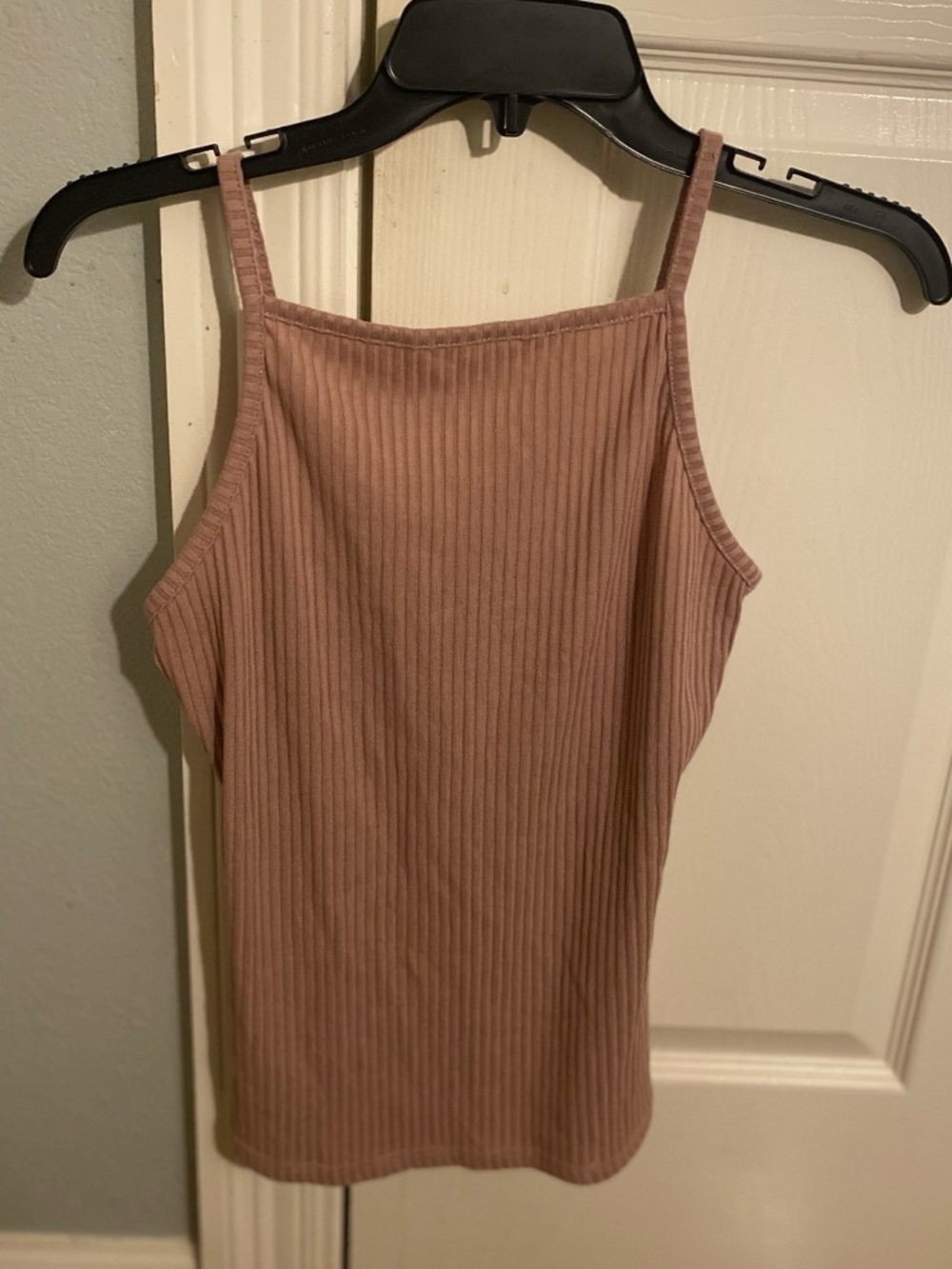 Ribbed Square-Neck Tank Top in Dusty Rose/Mauve